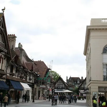 A Dans Triangle D'or דירה *