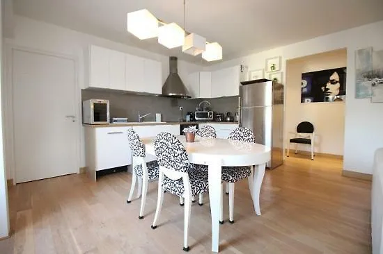 Apartman A Dans Triangle D'or *