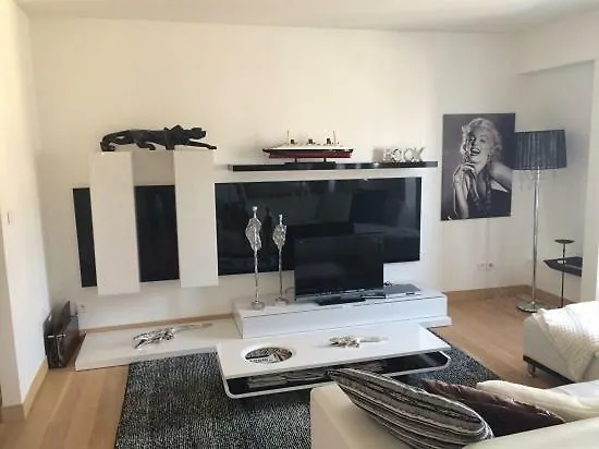 Apartman A Dans Triangle D'or *