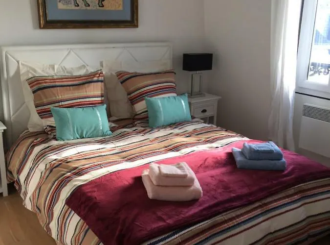 A Dans Triangle D'or